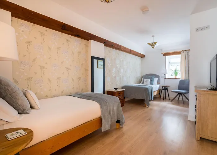 High Tarn * Grange-over-Sands